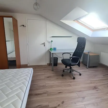 Jo Saint Quentin En Yvelines Versailles منزل للإقامة